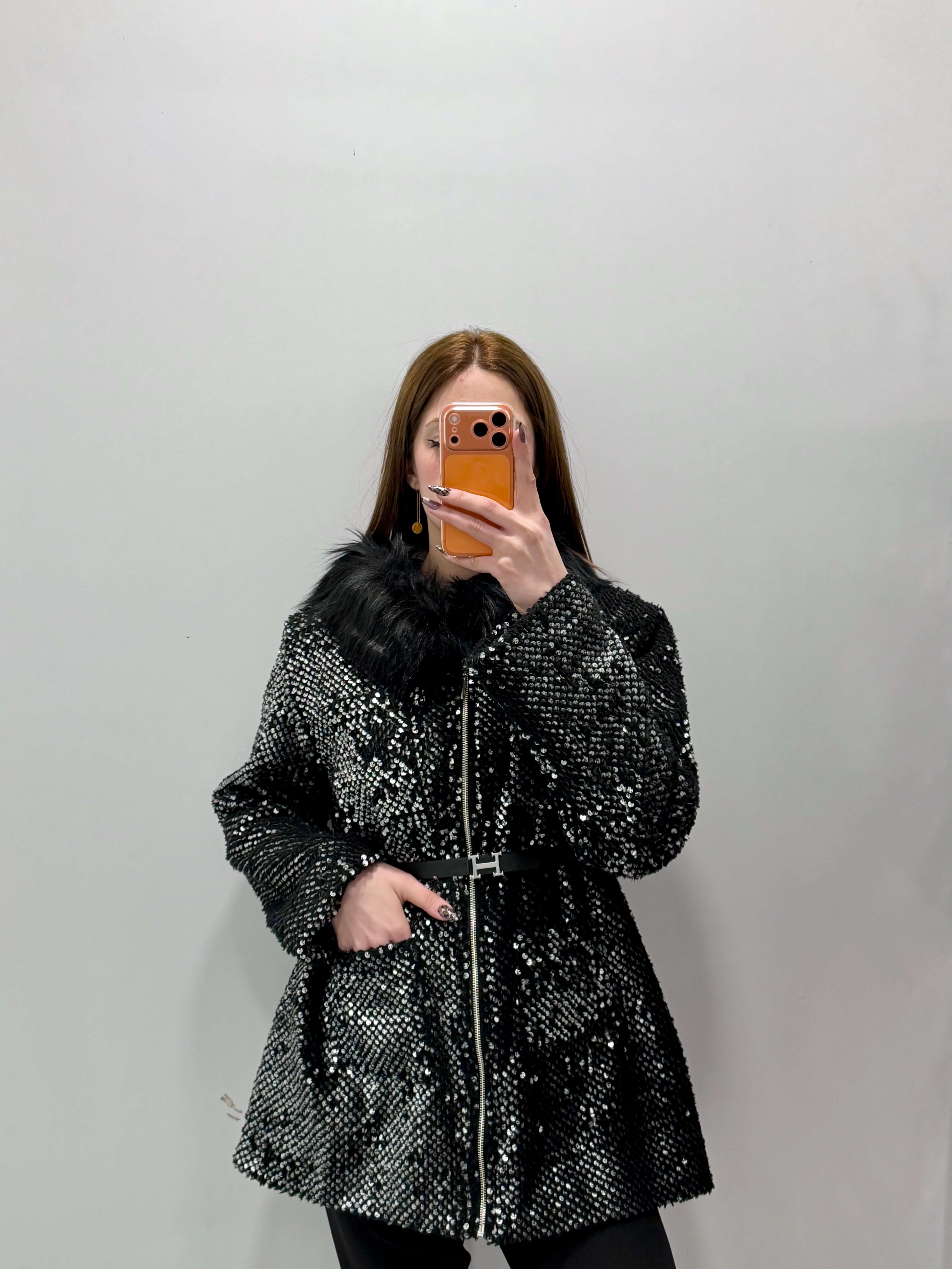 Kürk Yakalı Pullu Ceket