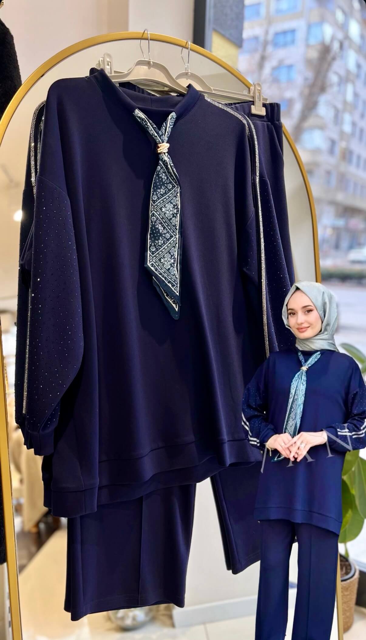 Fularlı Taşlı Takım